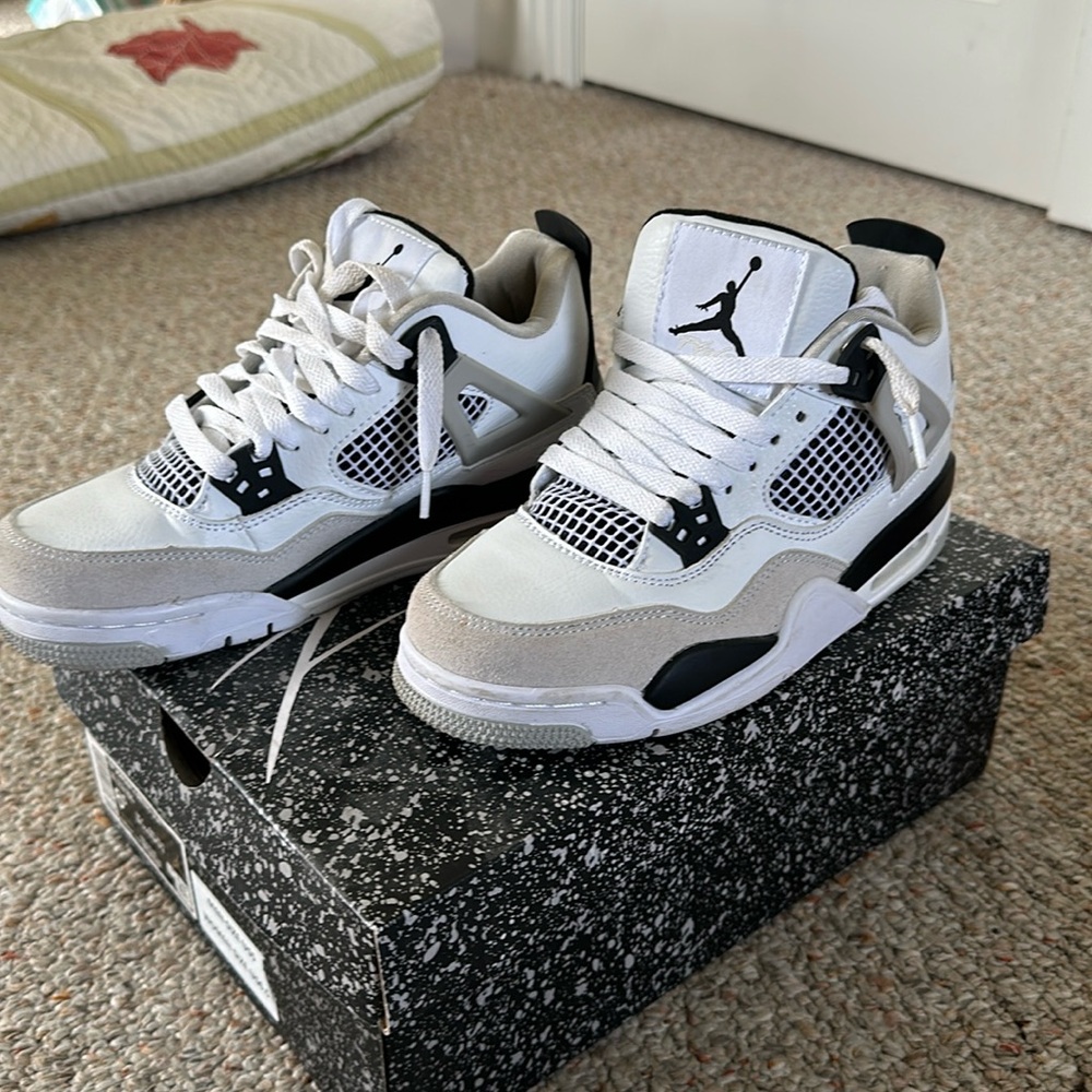 Air Jordan 4 Retro Military Black size 6.5 replicas